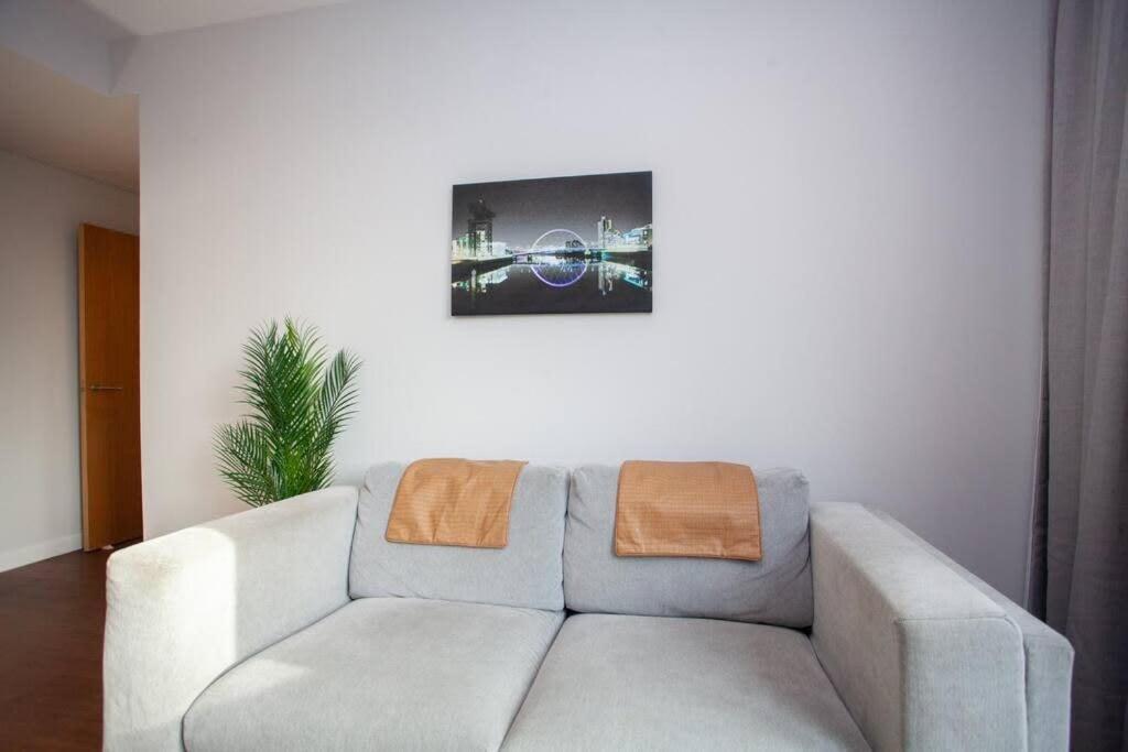 1 Bedroom Apartment In Very Central Location Glasgow Zewnętrze zdjęcie